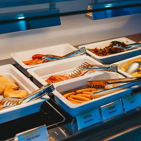 & Wellness Fitak**** Hotel