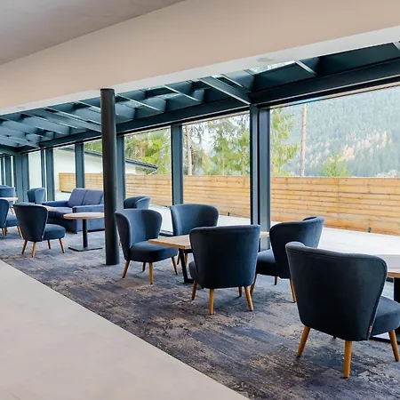 & Wellness Fitak**** Hotel