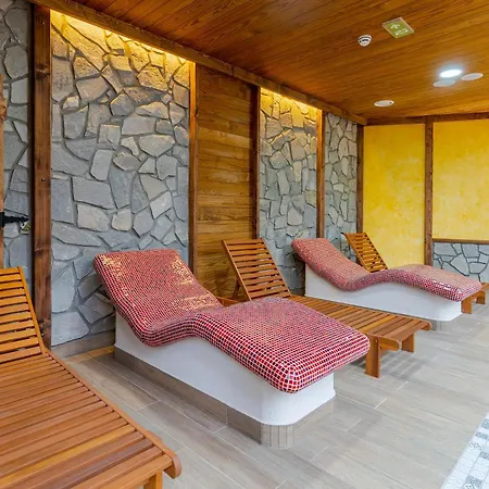 & Wellness Fitak**** 4* Liptovský Ján